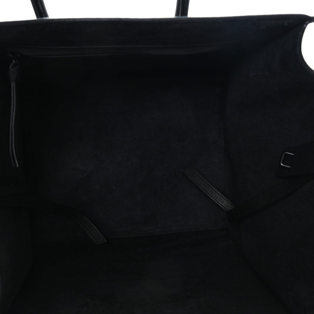 Supple Calfskin Medium Phantom Luggage Black
