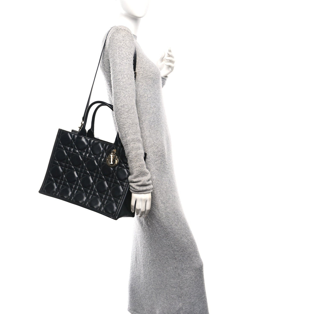 Calfskin Macro Cannage Medium Book Tote Black
