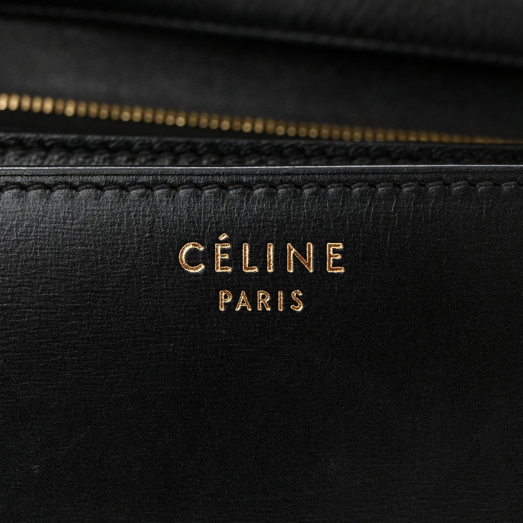 Box Calfskin Medium Classic Box Flap Bag Black