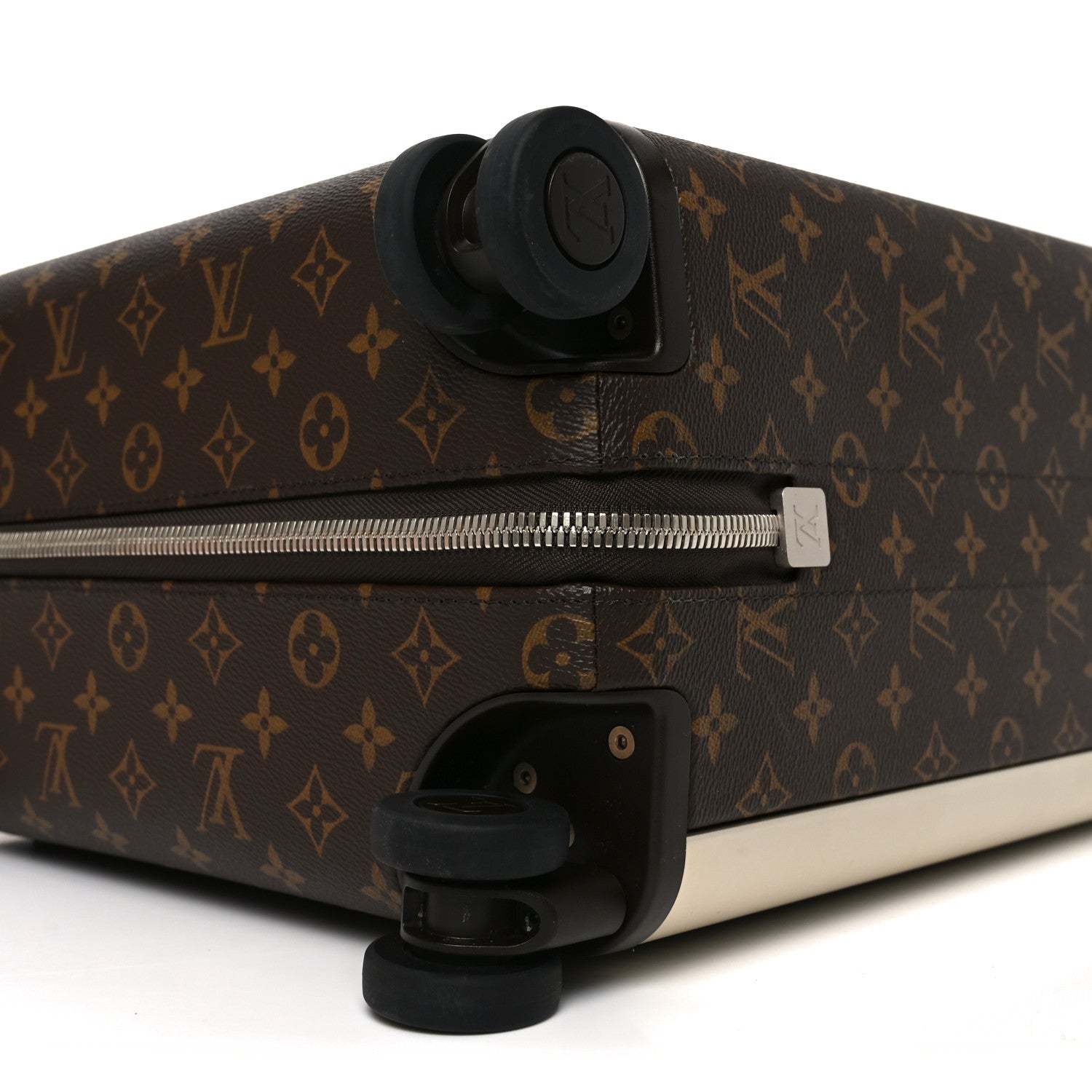 Monogram Horizon 50