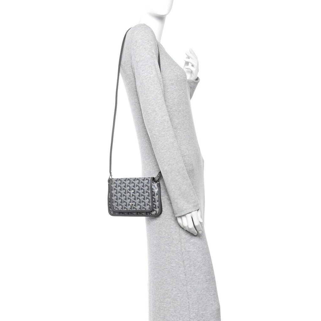 Goyardine Plumet Wallet Clutch Grey