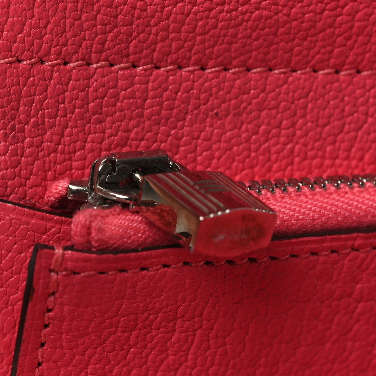 Chevre Mysore Medium Kelly Wallet Rose Azalee