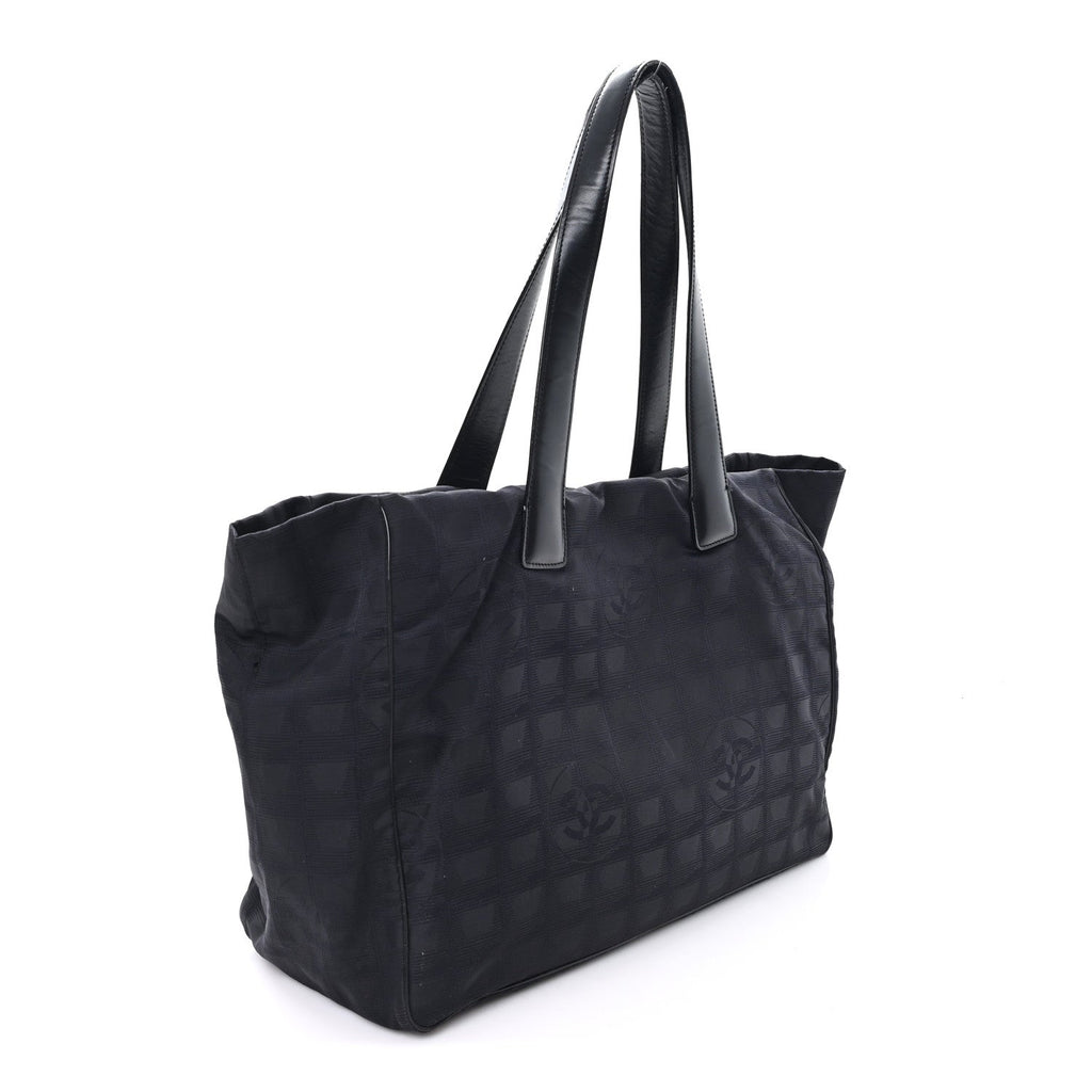 Nylon Medium Travel Tote Black