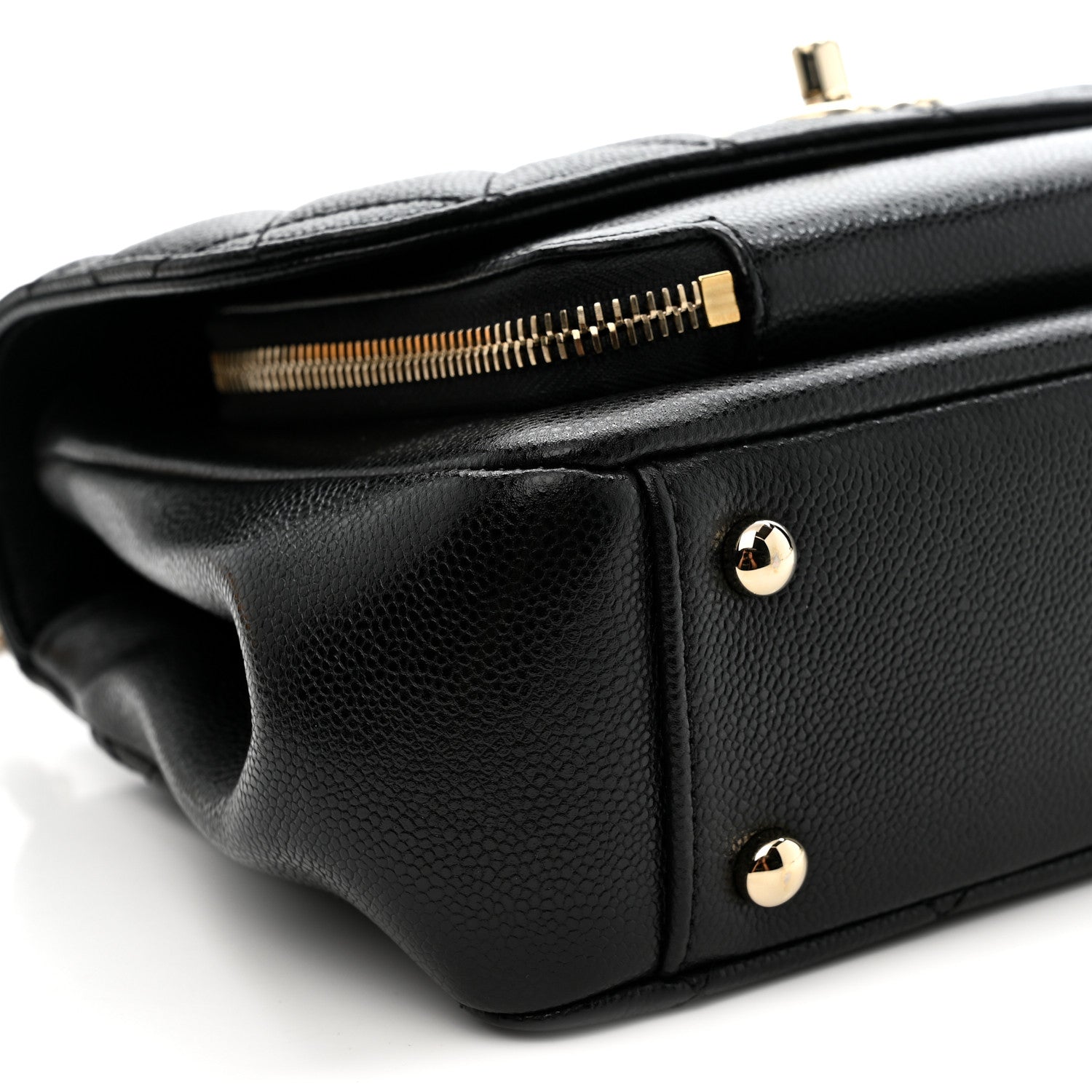 Caviar Quilted Medium Business Affinity Flap Black