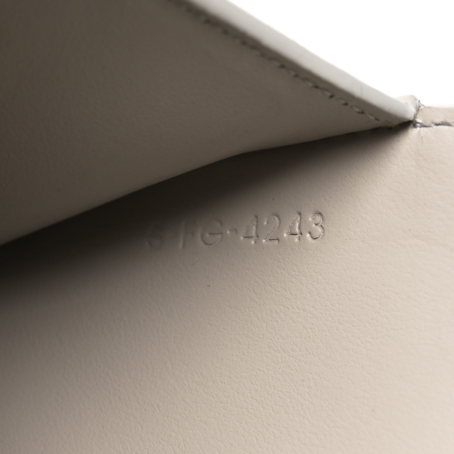 Shiny Calfskin Small Triomphe Wallet Pale Beige