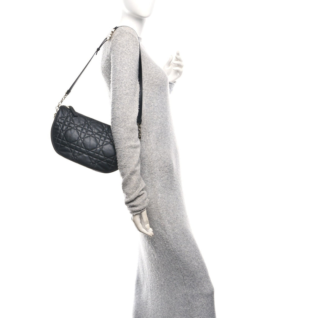 Lambskin Cannage Medium Dior Vibe Hobo Bag Black
