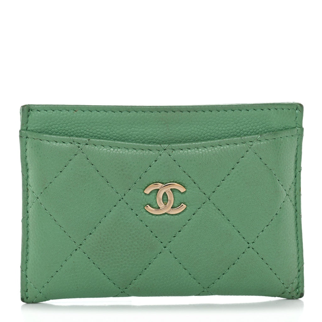 Caviar Quilted  Holder Green