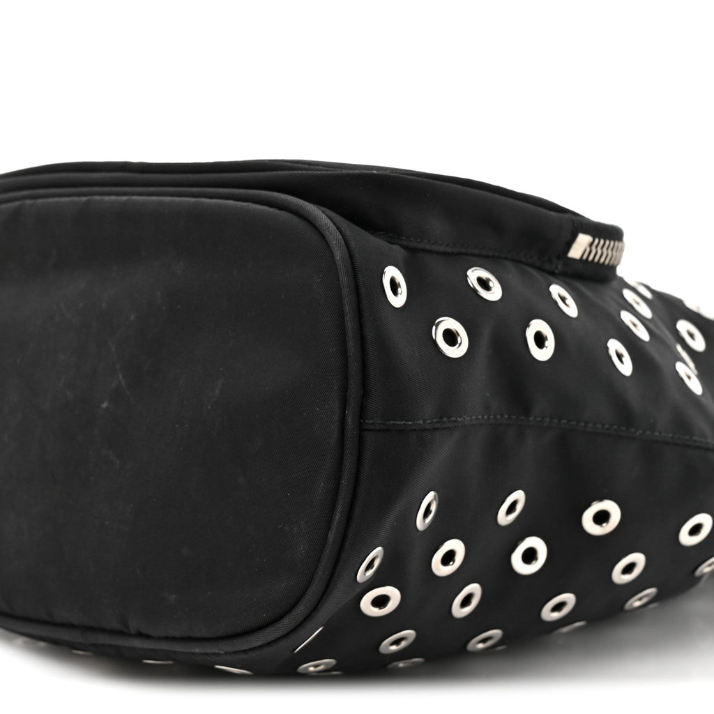 Tessuto Nylon Saffiano Grommets Mini Bucket Crossbody Bag Black