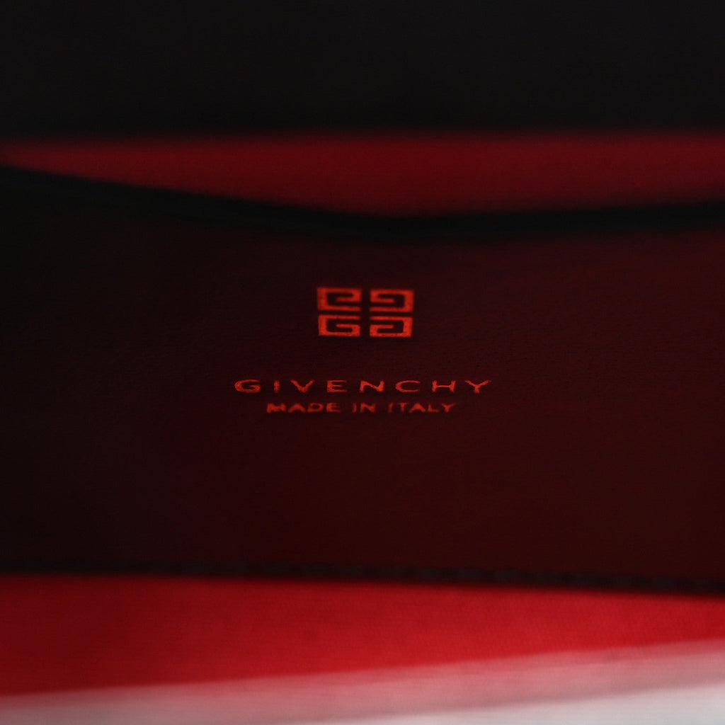 Box Calfskin Toy Antigona Black Red