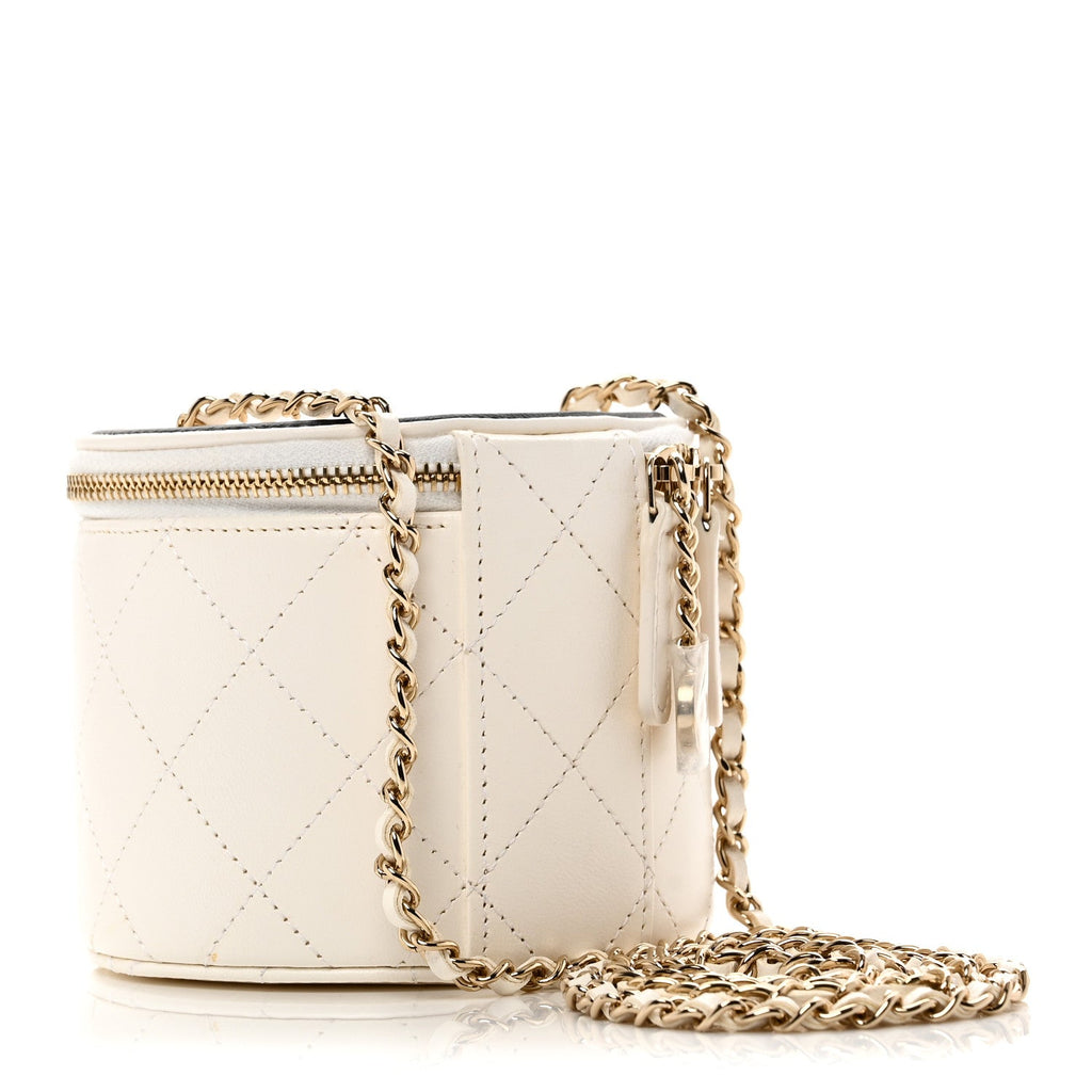 Lambskin Quilted Round Small Vanity Case With Chain White Black