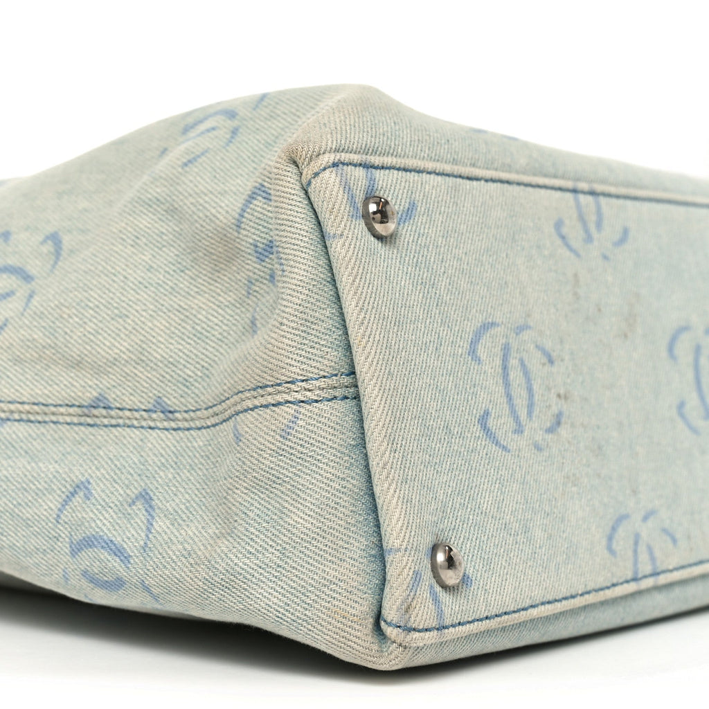Denim Large CC Tote Light Blue