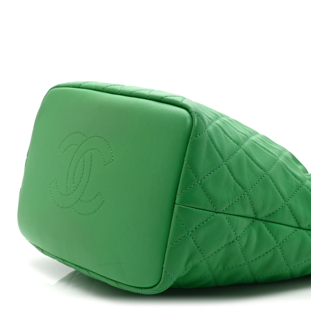 Lambskin Quilted Large Perfect Meeting Hobo Green