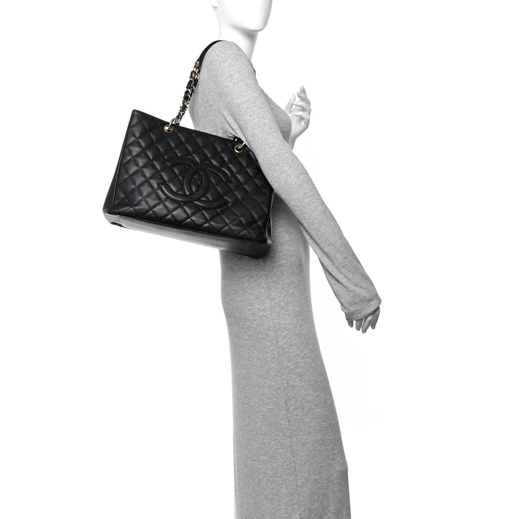 Caviar Quilted Grand Shopping Tote GST Black