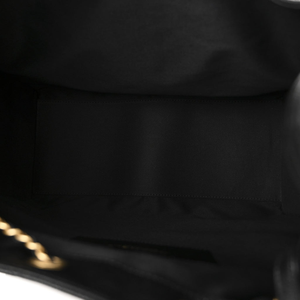 Caviar Quilted Medium Chanel 25 Handbag Black