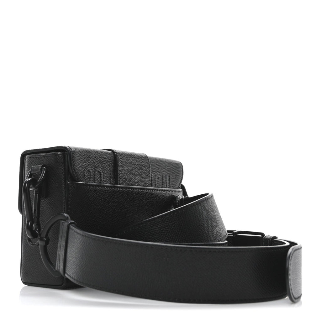 Ultra Matte Grained Calfskin 30 Montaigne Box Bag Black