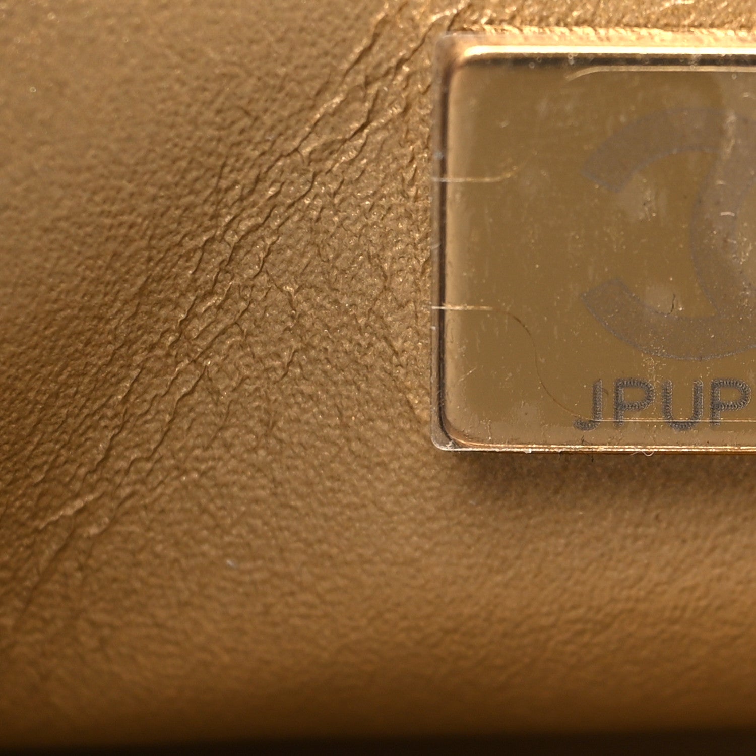 Lambskin Quilted Mini Pearl Crush Flap Light Grey