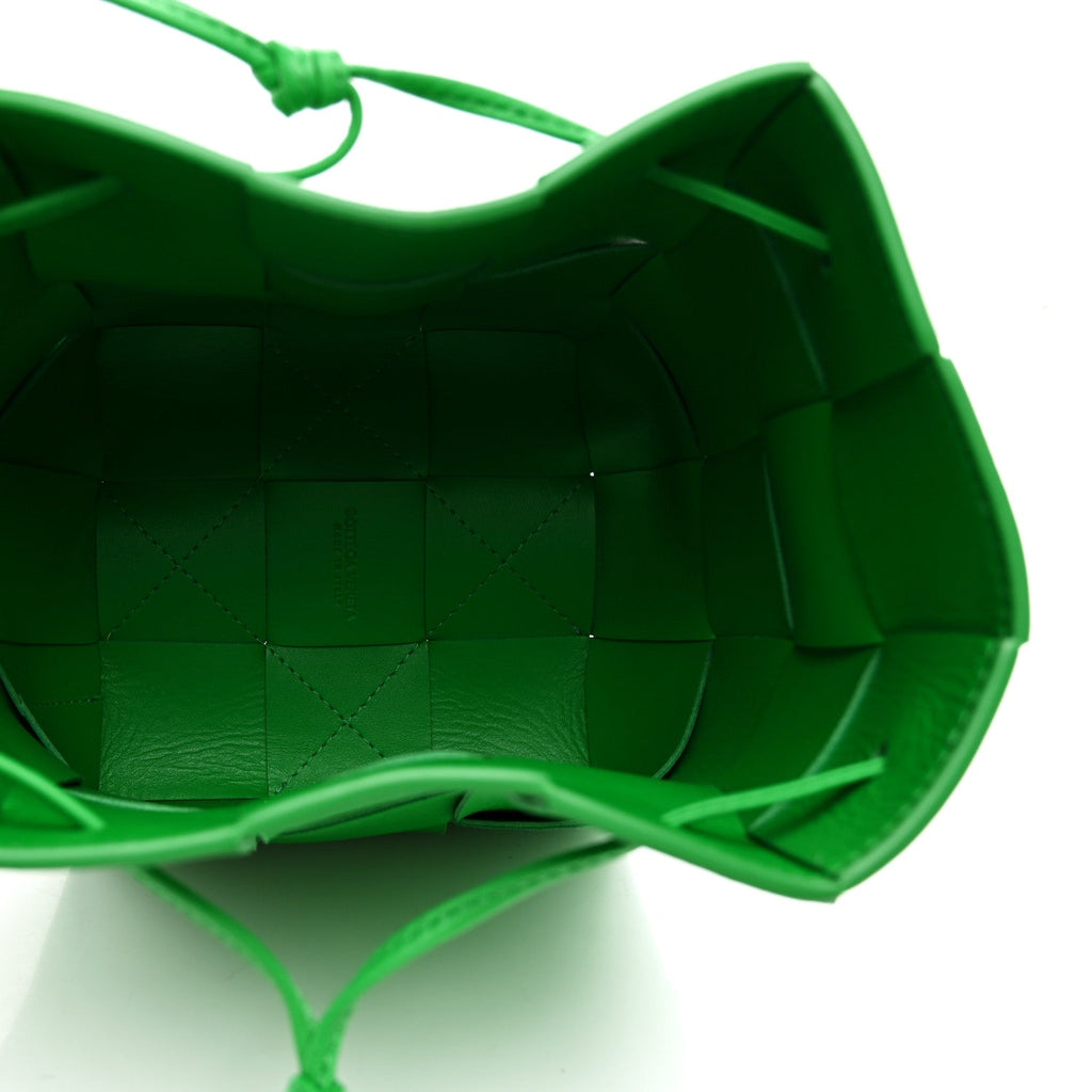 Nappa Maxi Intrecciato Small Cassette Bucket Bag Parakeet