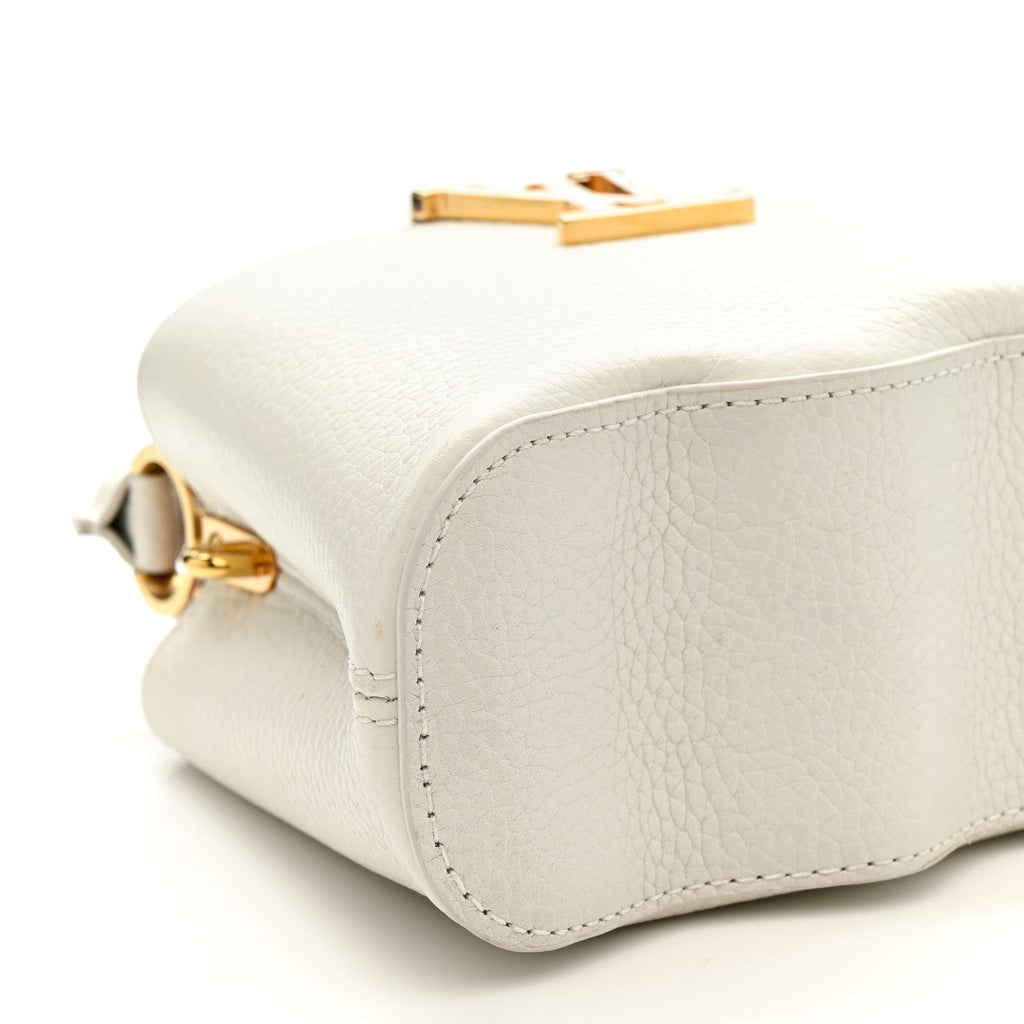 Taurillon Capucines Capushell Mini White