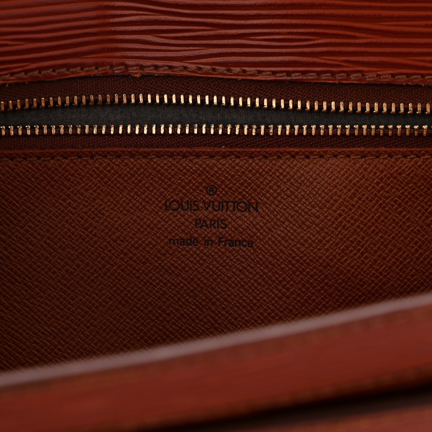 Epi Pochette Sellier Dragonne Kenyan Fawn