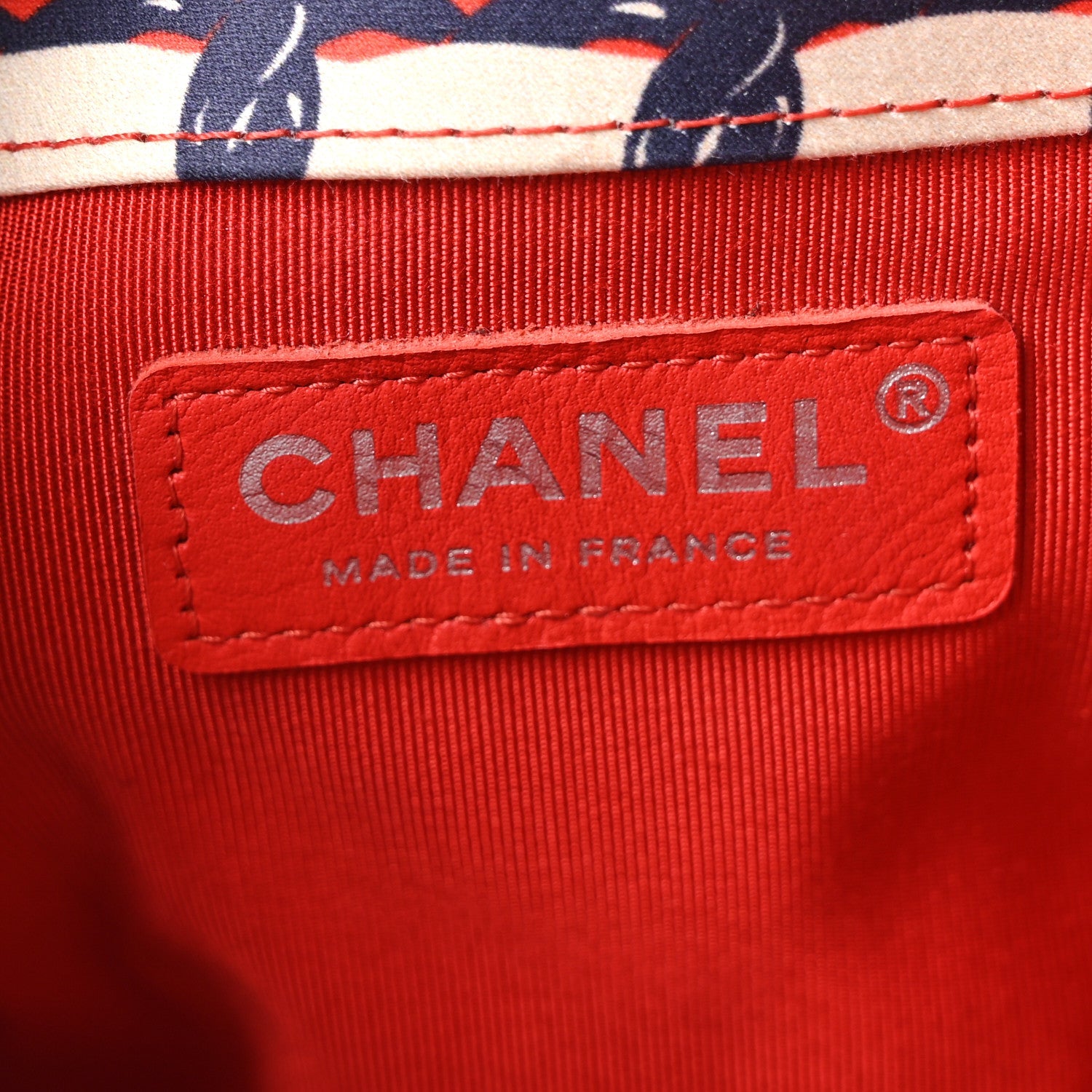 Silk Quilted Chain Printed Bucket Bag Red