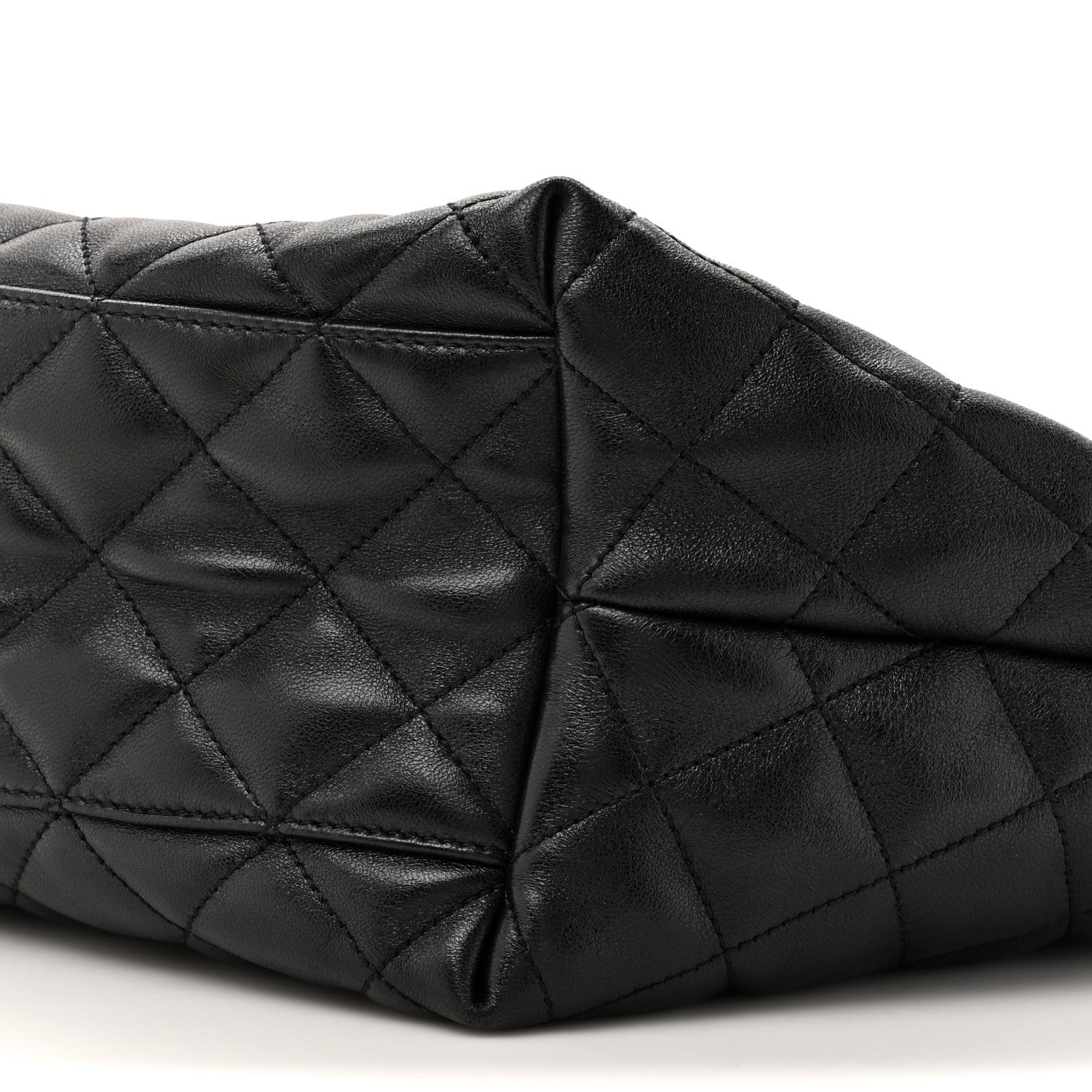 Lambskin Quilted Medium Icare Shopping Tote Black