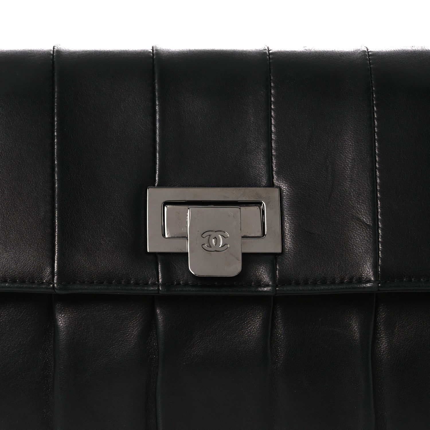 Lambskin Vertical Quilted Clutch Black