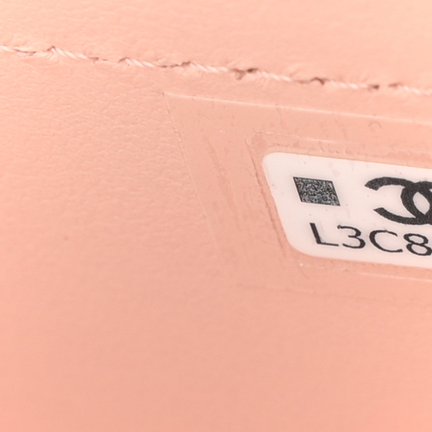 Shiny Caviar Preppy Coco Long Vanity With Strap Light Pink