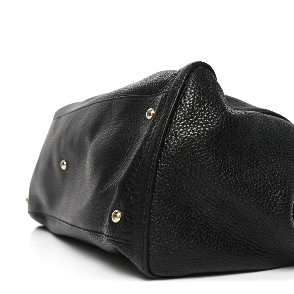 Pebbled Calfskin Large Soho Shoulder Bag Black