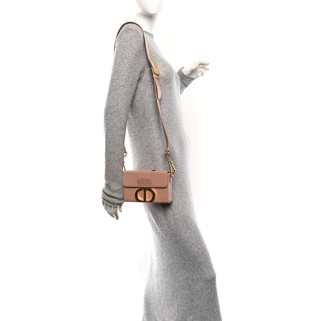 Smooth Calfskin 30 Montaigne Box Bag Pale Pink
