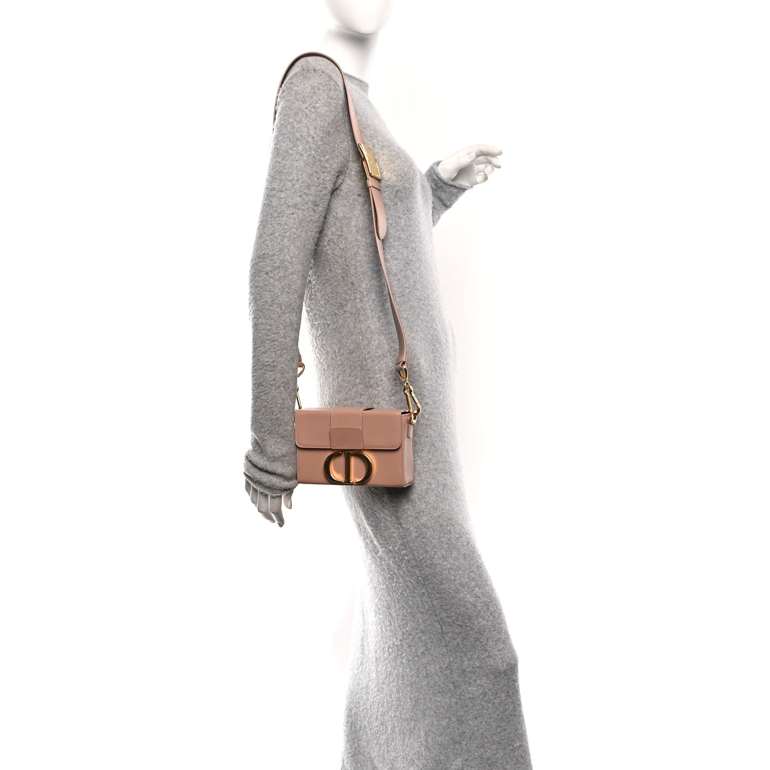 Smooth Calfskin 30 Montaigne Box Bag Pale Pink