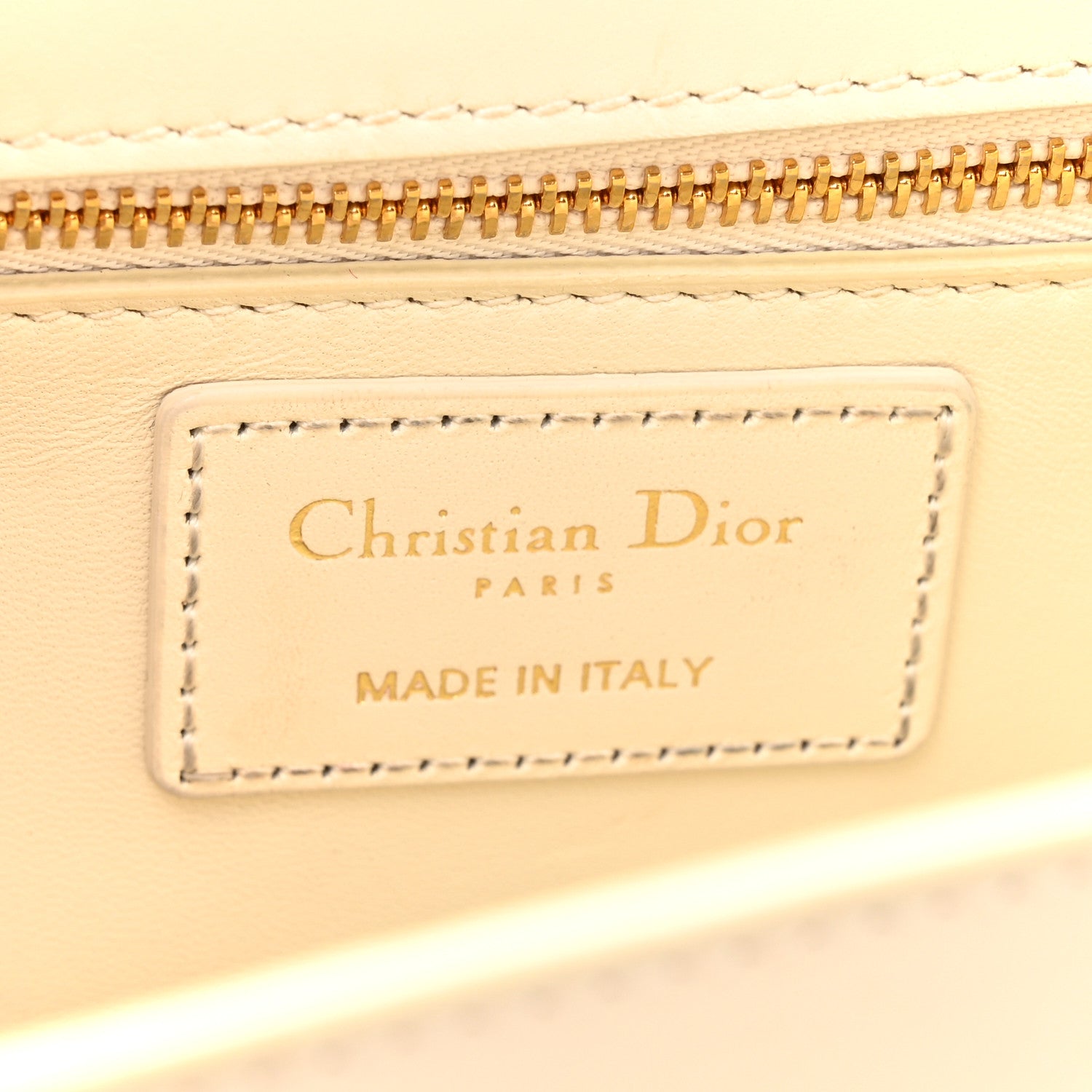 Box Calfskin 30 Montaigne Flap Bag Latte