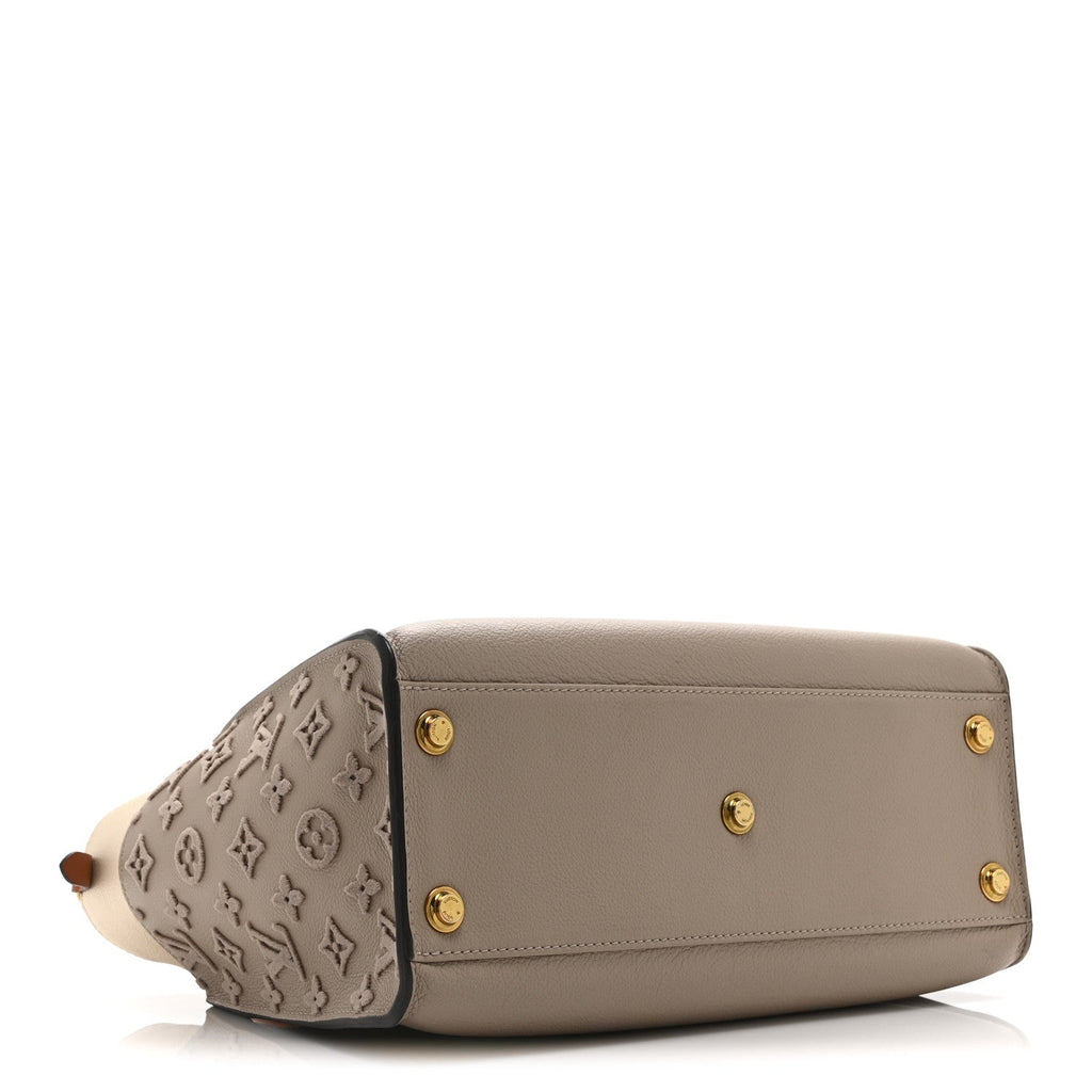Calfskin Monogram Tufting On My Side Galet