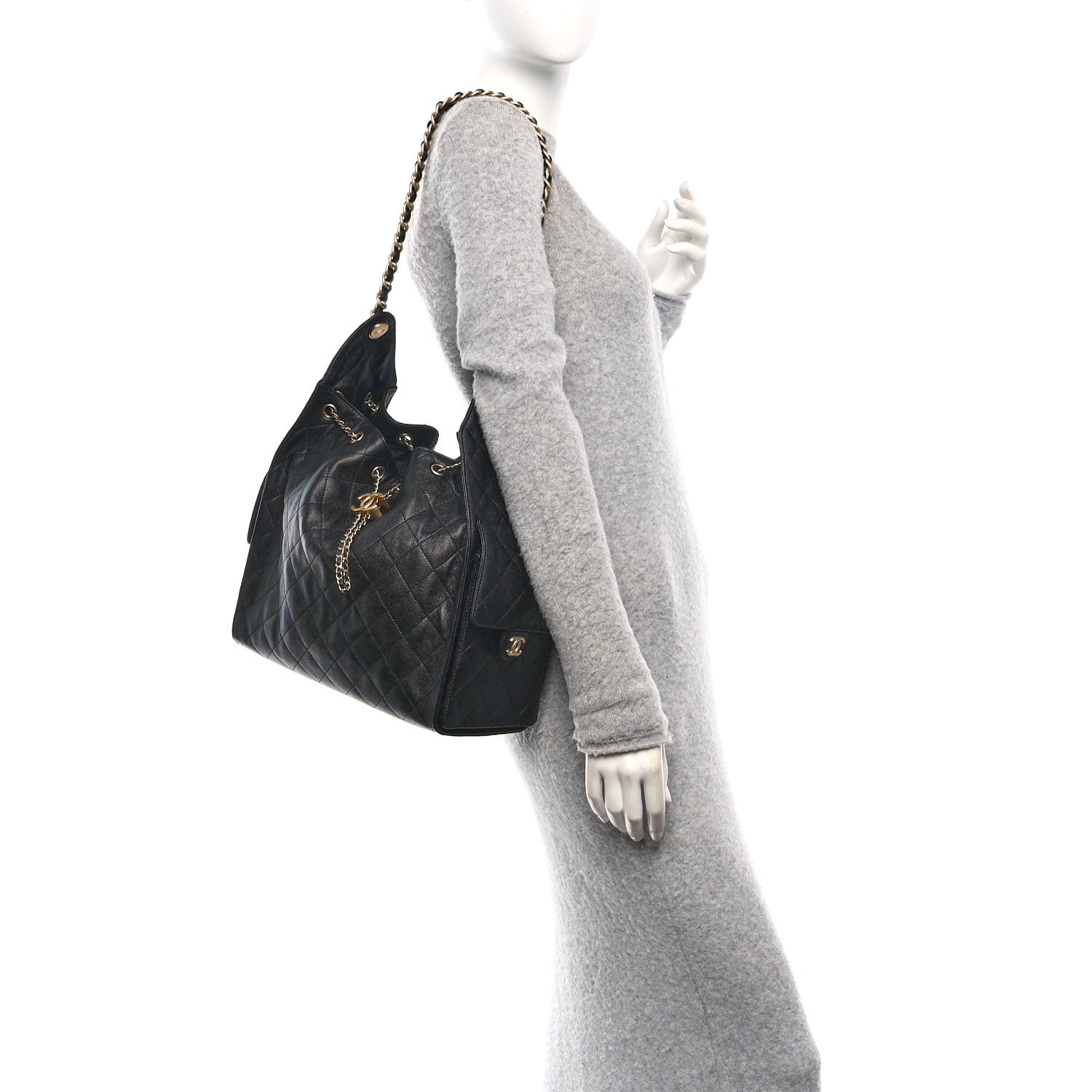 Caviar Quilted Medium Chanel 25 Handbag Black