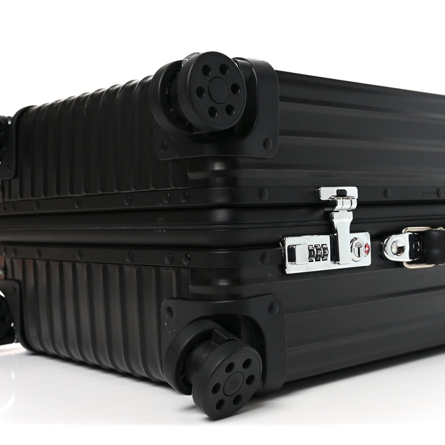 Aluminum Classic Cabin Black