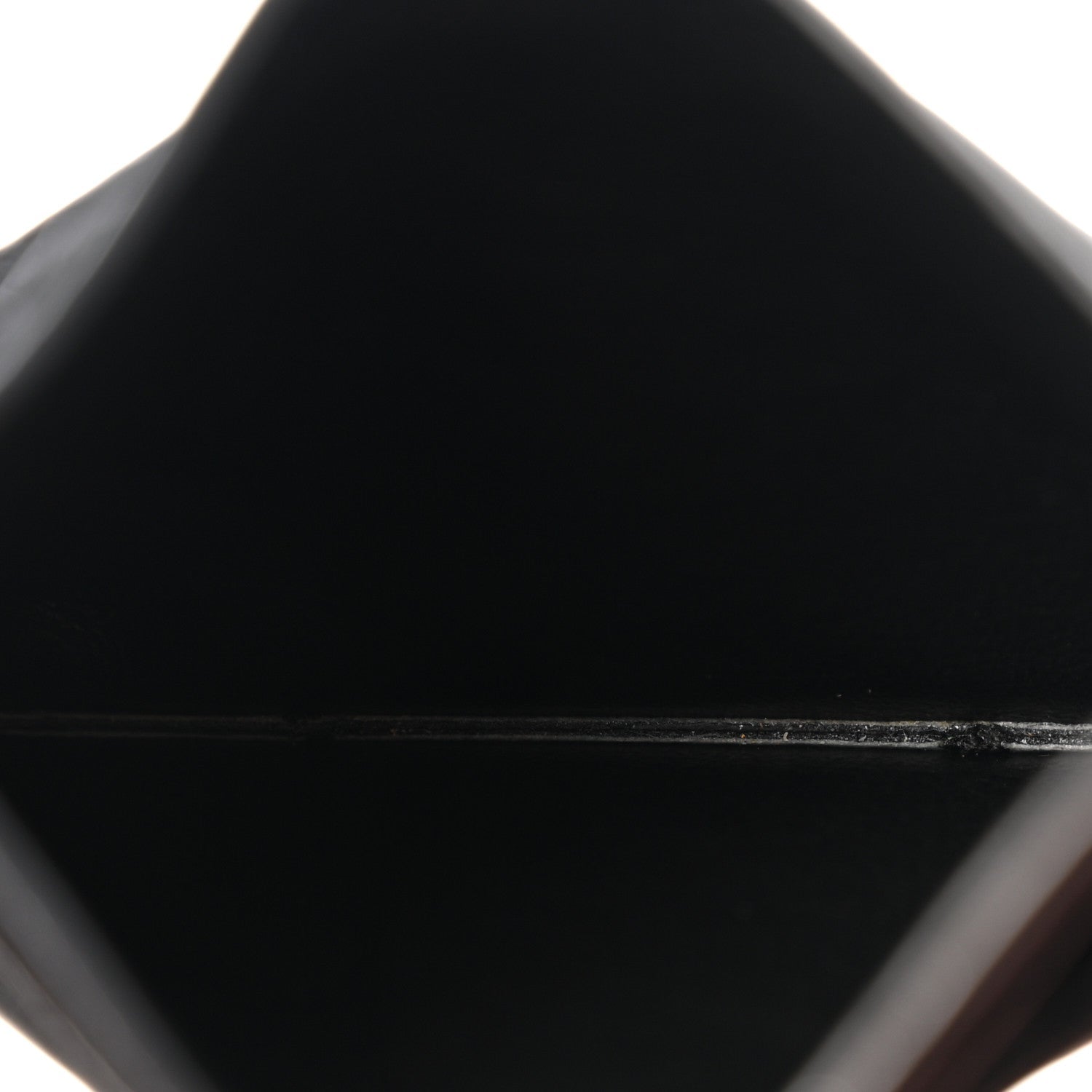 Grain De Poudre Matelasse Chevron Monogram Credit  Case Black