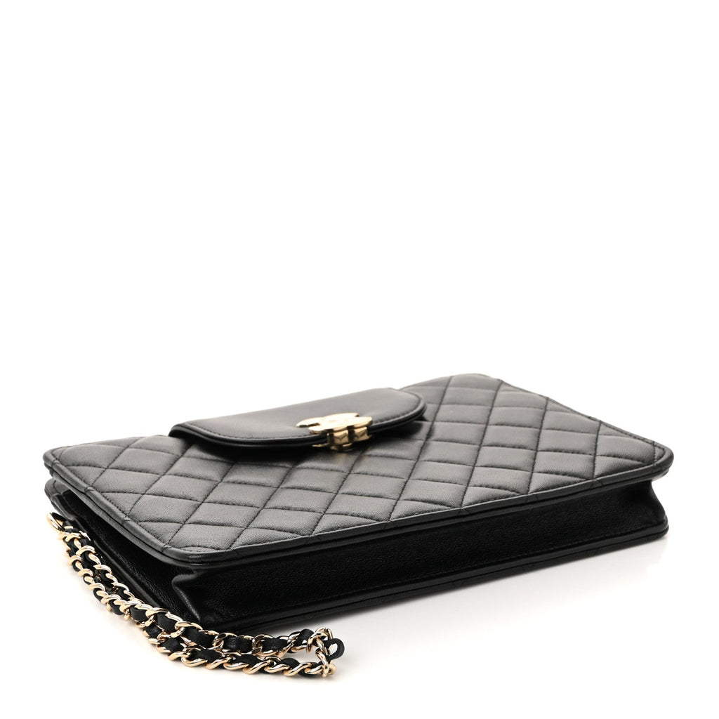 Lambskin Quilted CC Pouch Wristlet Black
