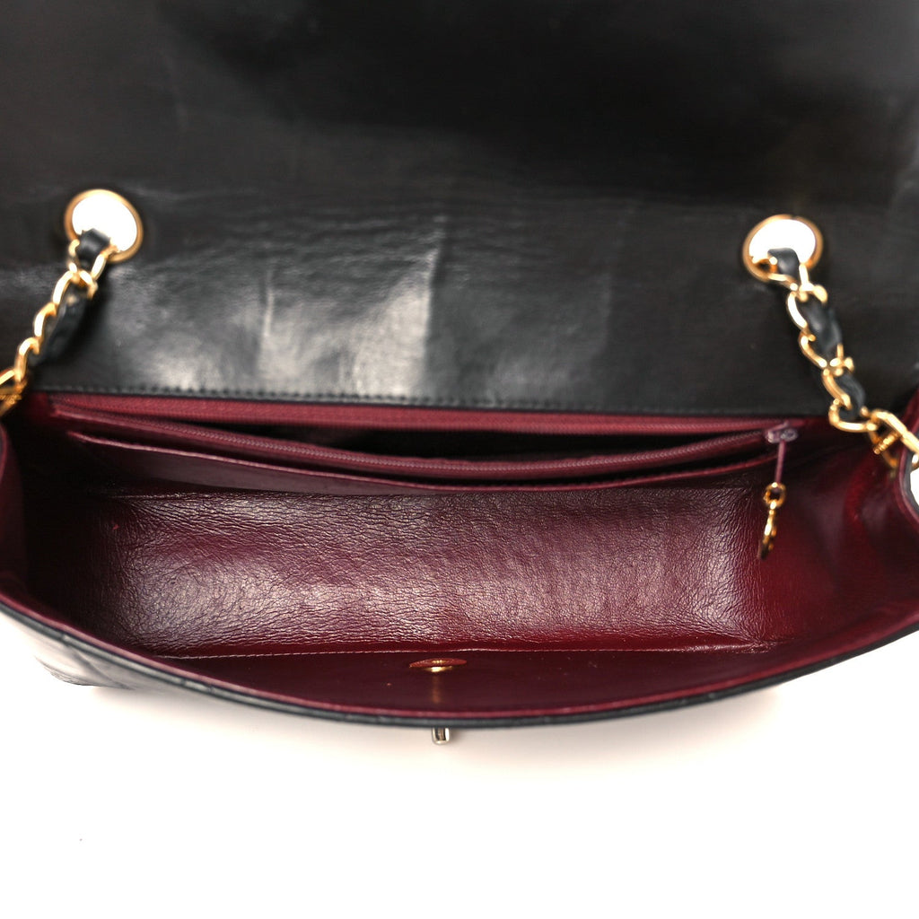 Lambskin Quilted Medium Single Flap Black