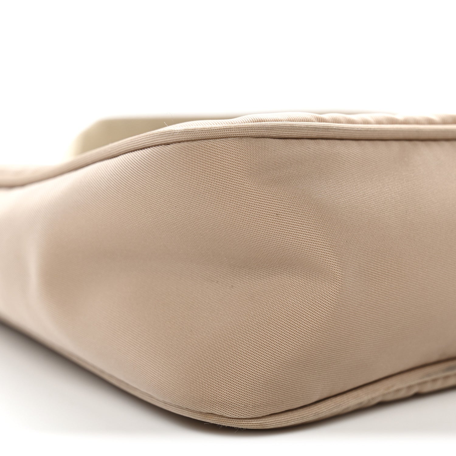 Tessuto Nylon Mini Re-Edition 2000 Bag Cammeo