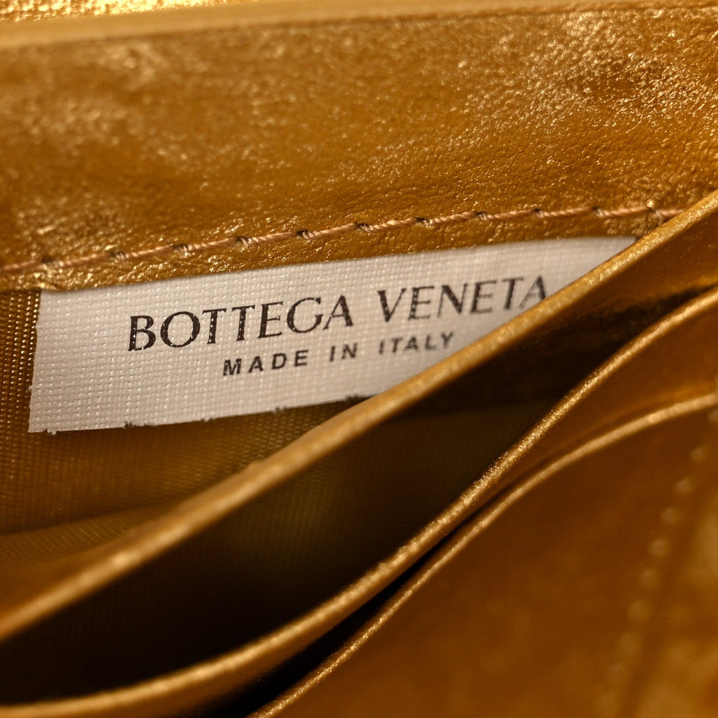 Metallic Satin Lambskin Intrecciato Long Andiamo Top Handle Clutch Gold
