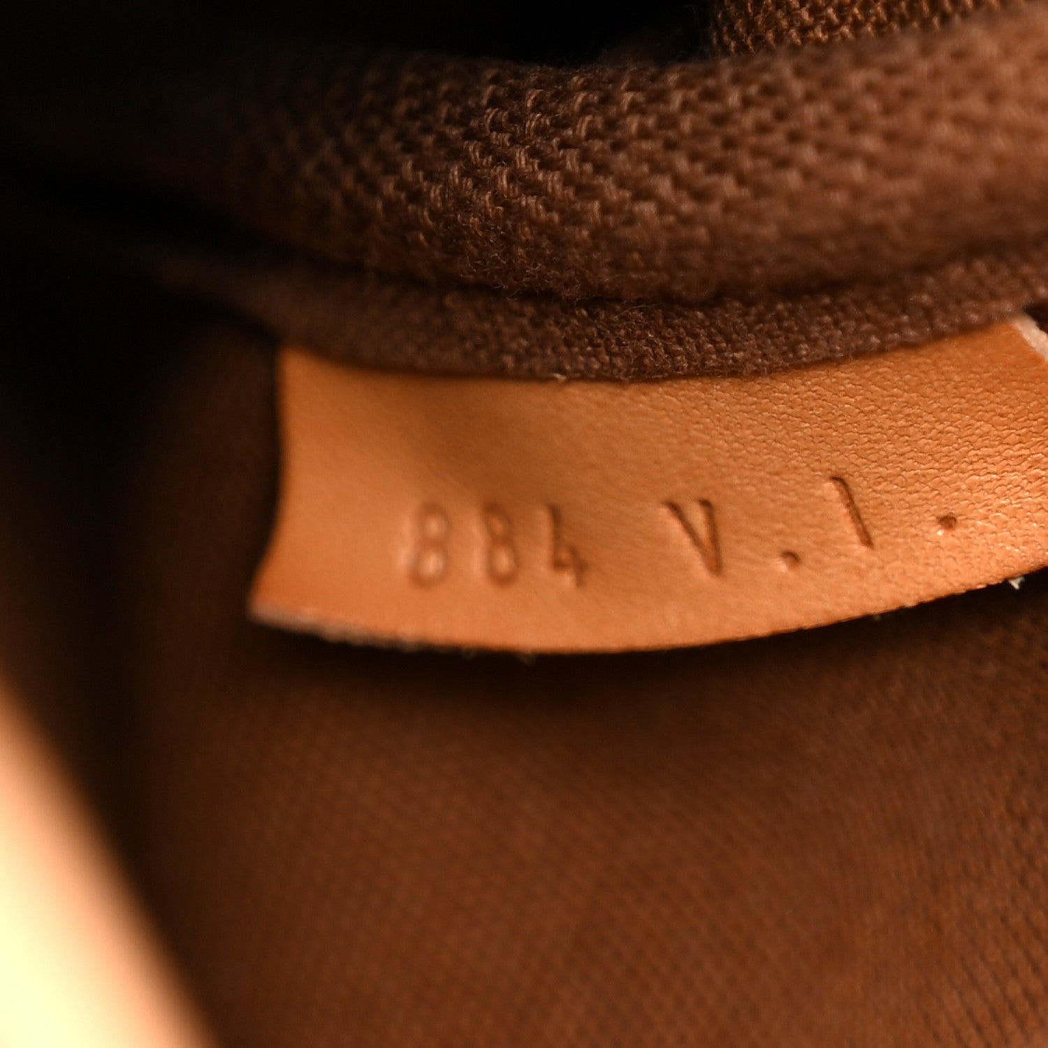 Monogram Saumur 35