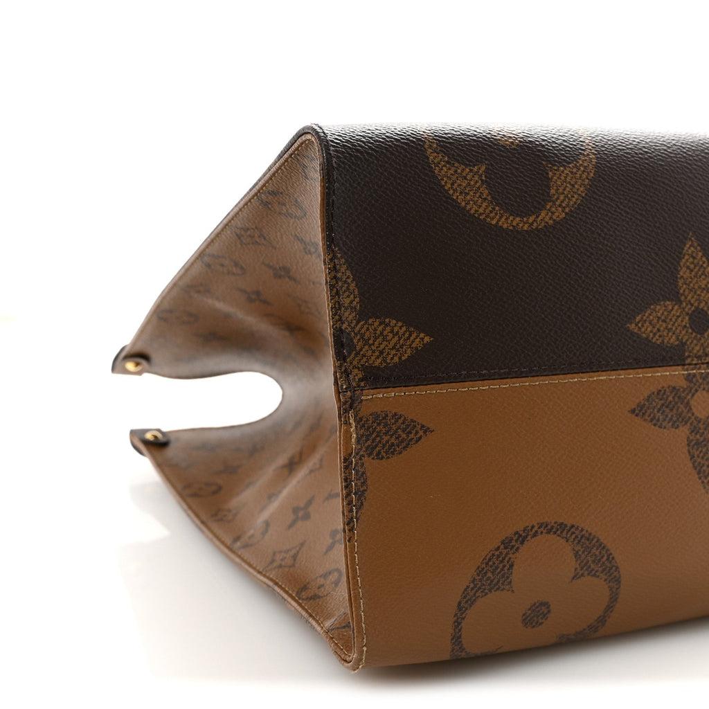 Reverse Monogram Giant Onthego GM