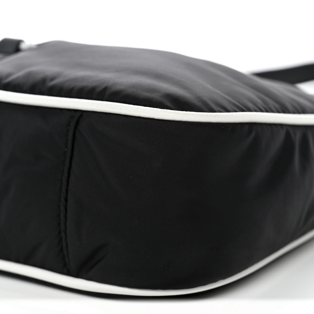 Econyl Nylon Le 5 A 7 Hobo Black White