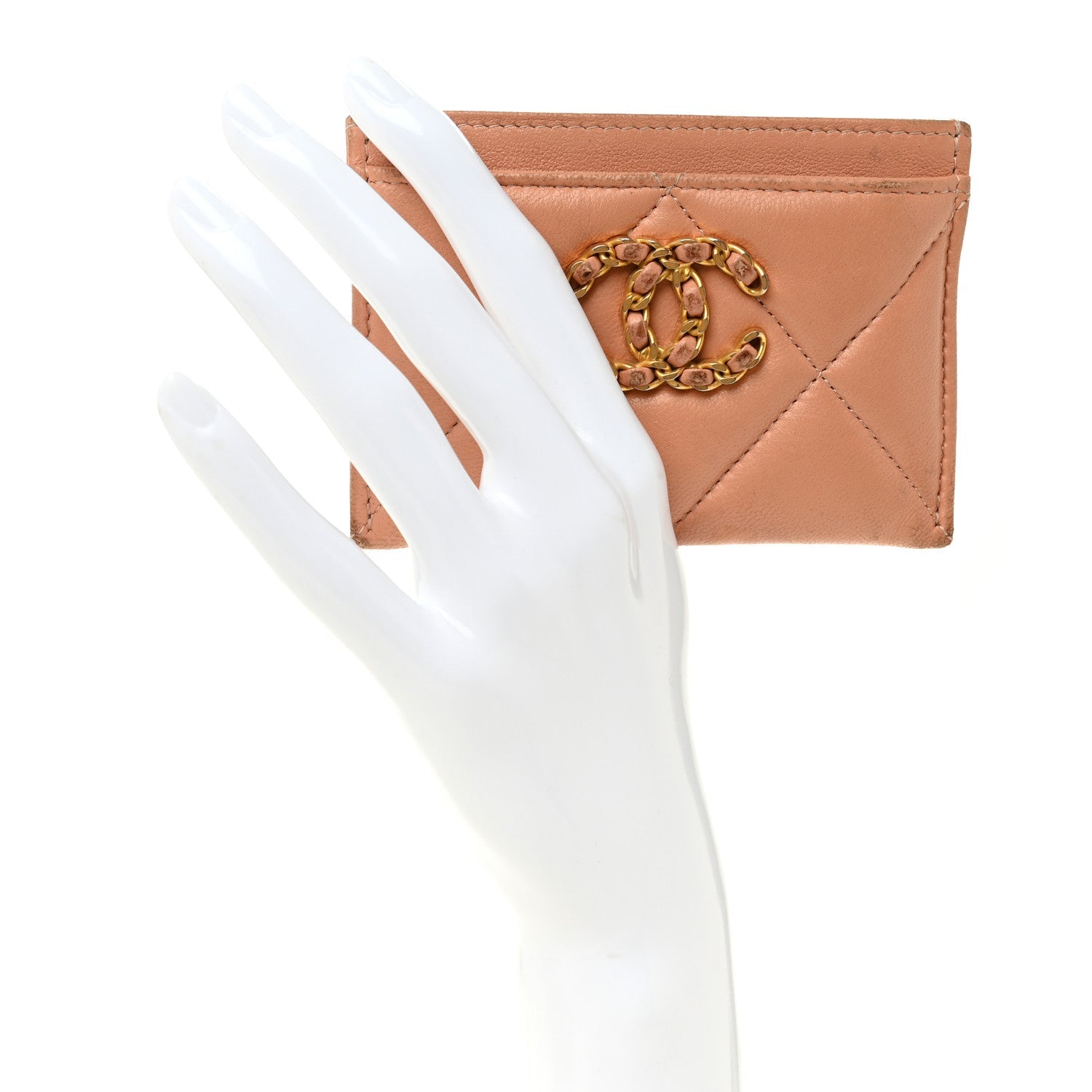Lambskin Quilted 19  Holder Beige