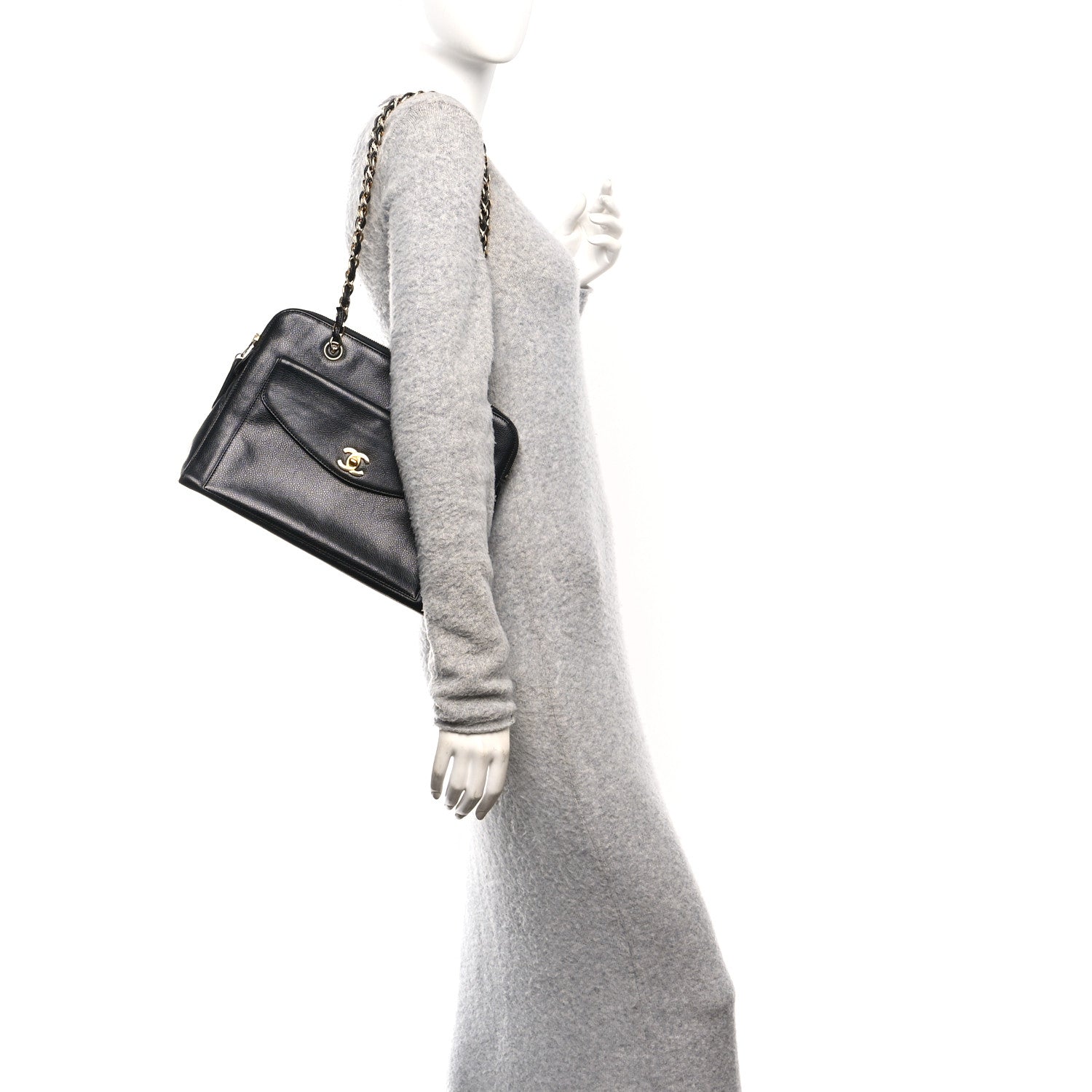 Caviar Flap Shoulder Bag Black