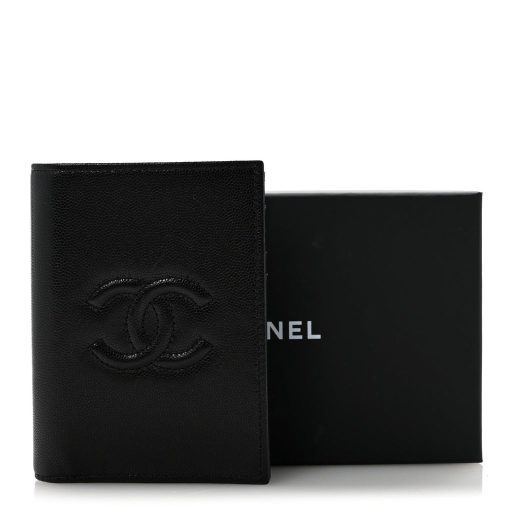 Caviar Timeless Passport Holder Black
