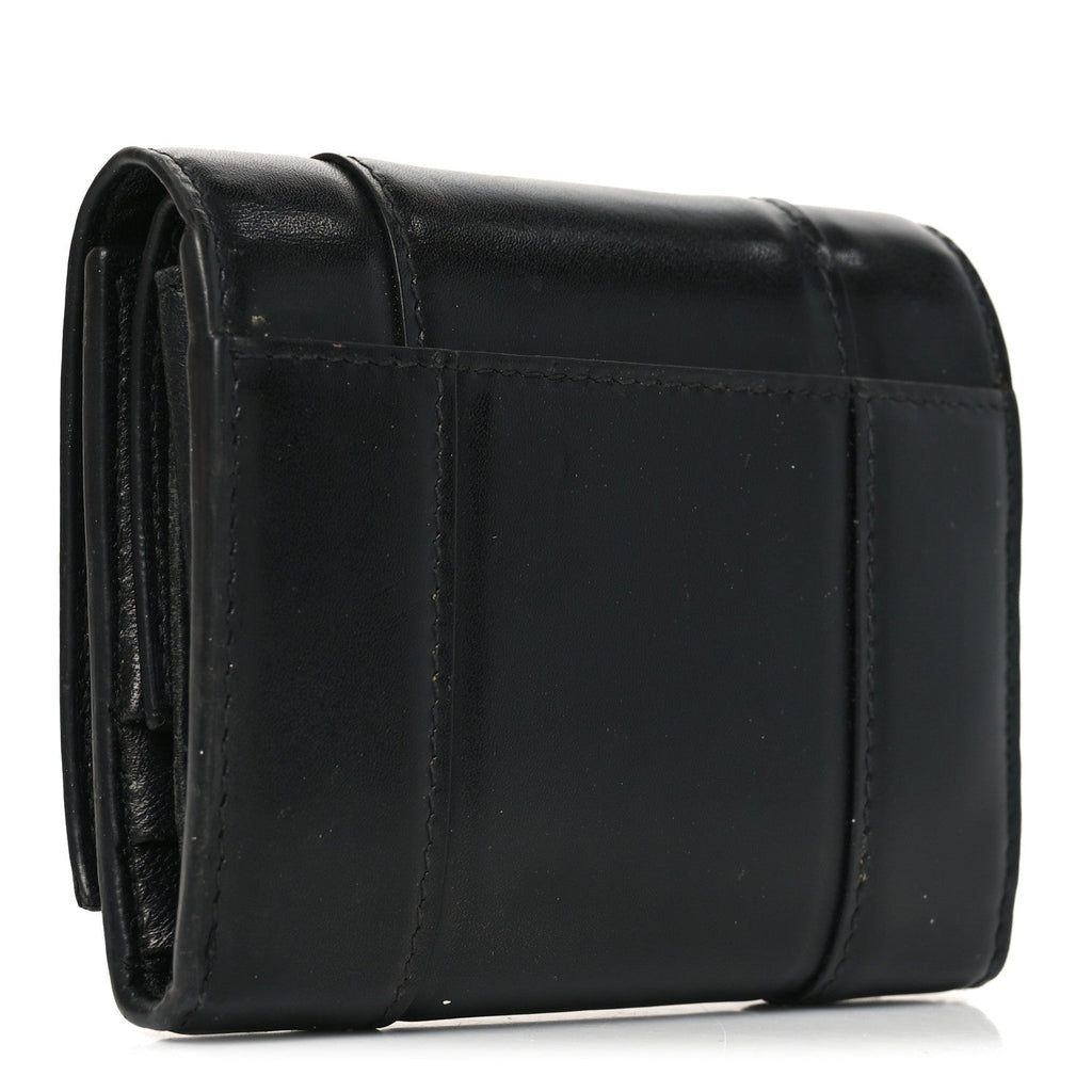 Shiny Box Calfskin Hourglass Compact Wallet Black