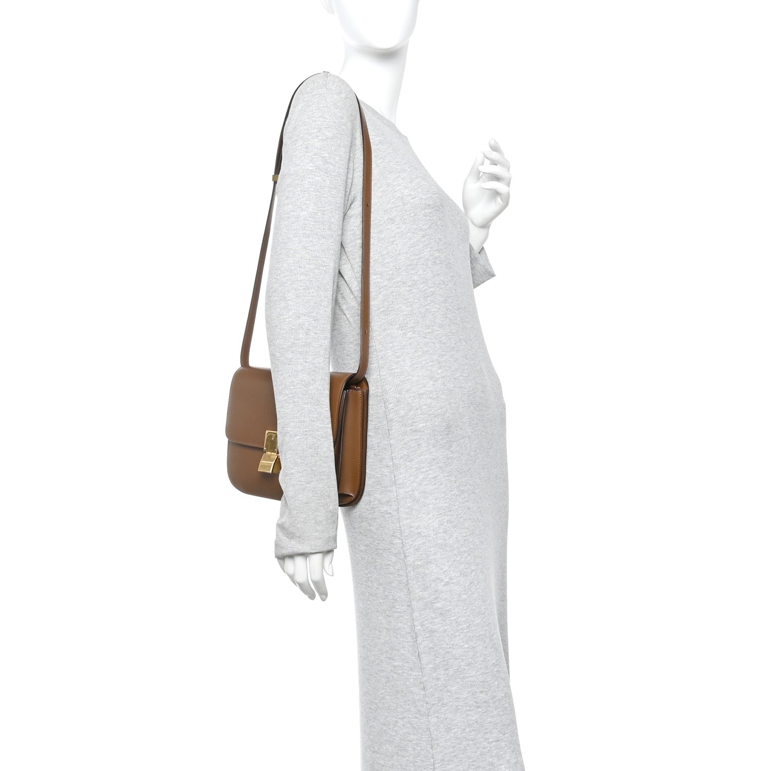 Box Calfskin Medium Classic Box Flap Bag Camel