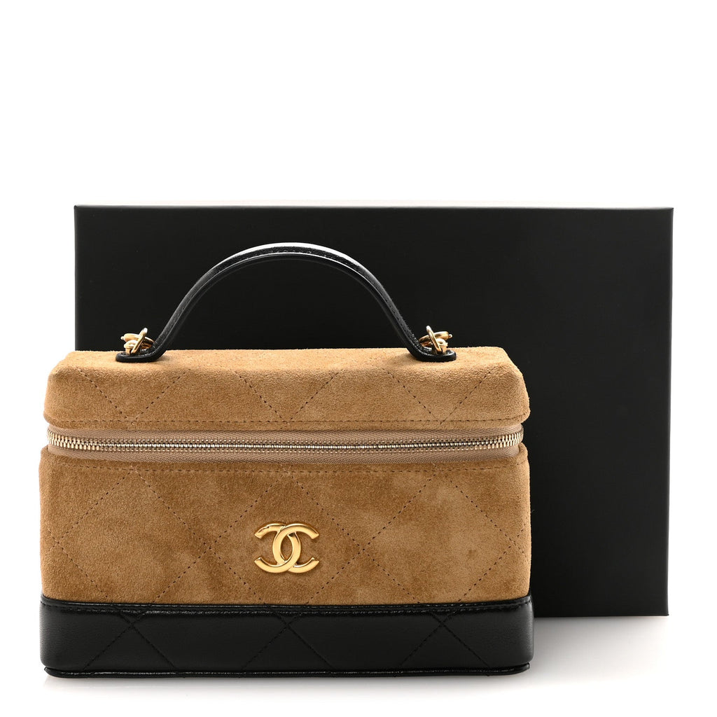 Suede Calfskin Shiny Lambskin Quilted Top Handle Slim Vanity Case With Chain Beige Black