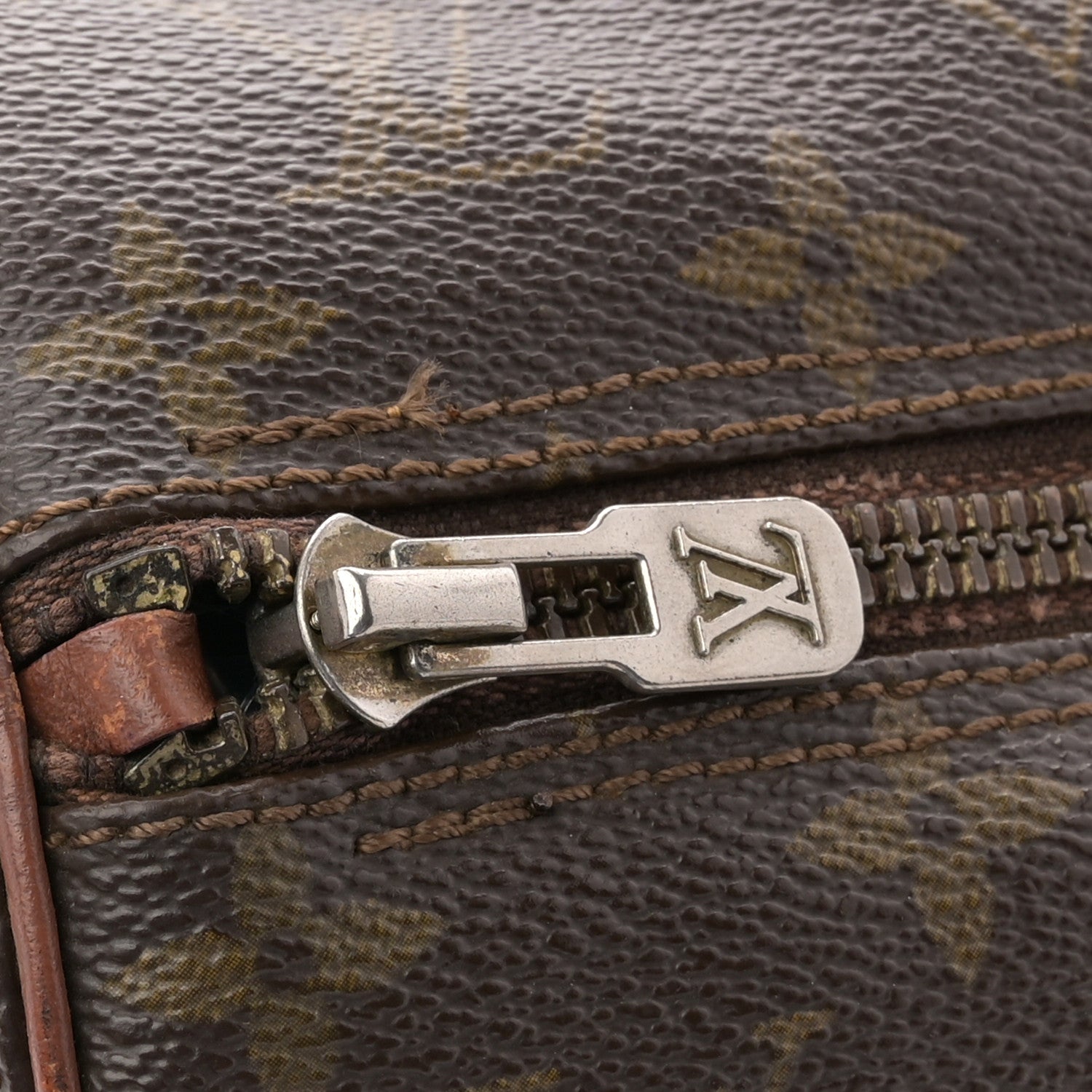 Monogram Papillon 30