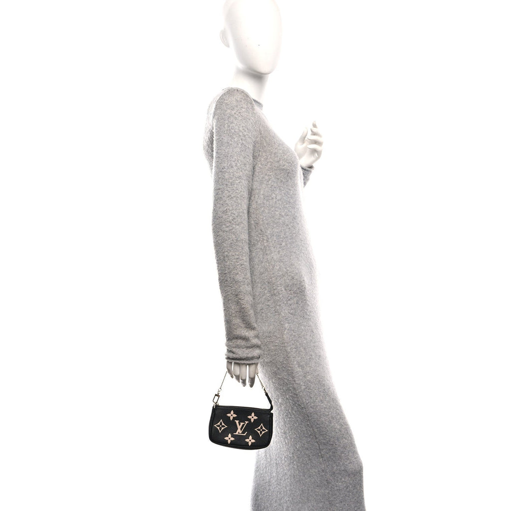 Empreinte Monogram Giant Mini Pochette Accessories Black